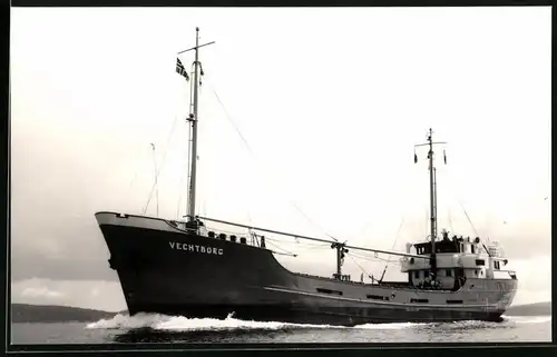 Fotografie Frachtschiff Vechtborg in Fahrt