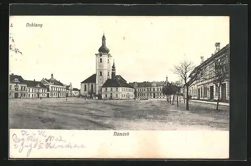 AK Dobrany, Platz an der Kirche