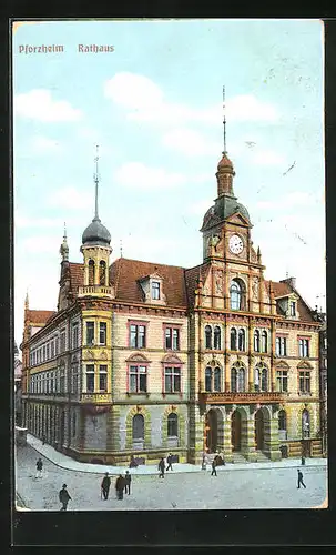 AK Pforzheim, Passanten vor dem Rathaus