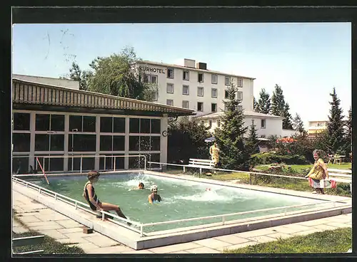 AK Füssing /Passau, Kurhotel Thermalbad, Frauen planschen im Pool