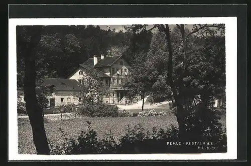 AK Peruc, Restaurant