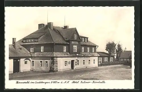 AK Zinnwald, Strassenpartie am Sporthotel Biliner Bierhalle