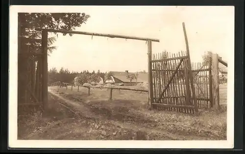 AK Maxdorf, Eingang zum Hof