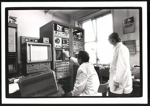 Fotografie Heidemann, Ansicht Braunschweig, Labor für Schallanalyse der Physikalisch Technischen Bundesanstalt 1975