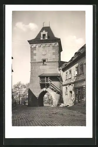 AK Saaz, Strassenpartie mit Stadttor