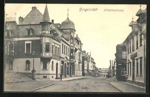 AK Dingelstädt, Wilhelmstrasse mit Wohnhäusern