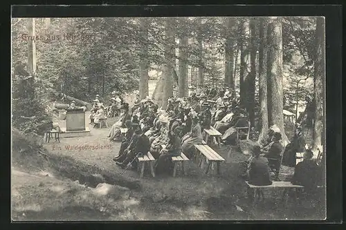 AK Kipsdorf, Menschen während eines Waldgottesdienstes