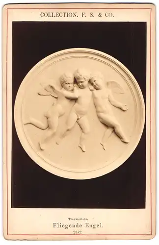 Fotografie S. P. Christmann, Berlin, Relief Fliegende Engel nach Thorwaldsen