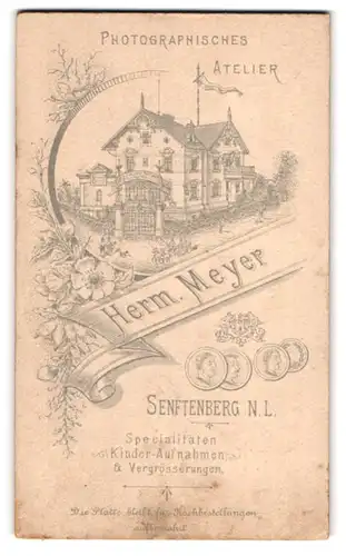 Fotografie Herm. Meyer, Senftenberg N. L., Ansicht Senftenberg, Blick auf das Ateliersgebäude