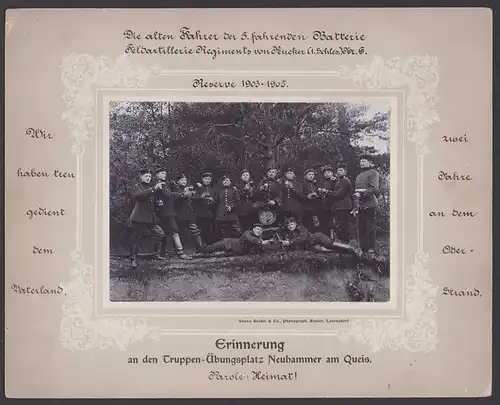 Fotografie Bruno Goebel, Lorenzdorf, Ansicht Neuhammer am Queis, Fahrer 5. Feld-Artillerie Rgt. von Peucker 1903-1905