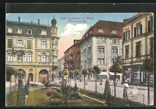 AK Ludwigshafen a. Rhein, Partie der Bismarckstrasse