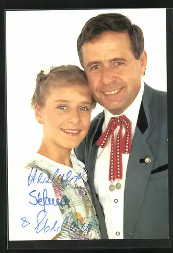 AK Sänger Eberhard Hertel mit seiner Tochter Stefanie in Tracht