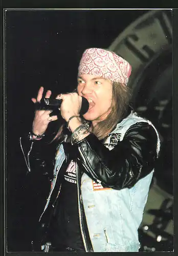 AK Sänger Axl Rose der Musikgruppe Guns N` Roses bei einem Auftritt