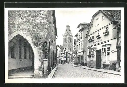 AK Korbach, Rathaus und Gasthaus zum Rathaus mit Blick auf die Kilians-Kirche