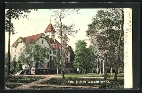 AK Troy, NY, Hotel at Round Lake