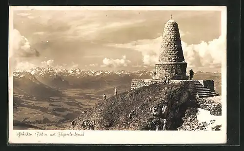 AK Grünten, Landschaftsidylle mit Jägerdenkmal