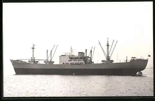 Fotografie Frachtschiff Belinda in Fahrt