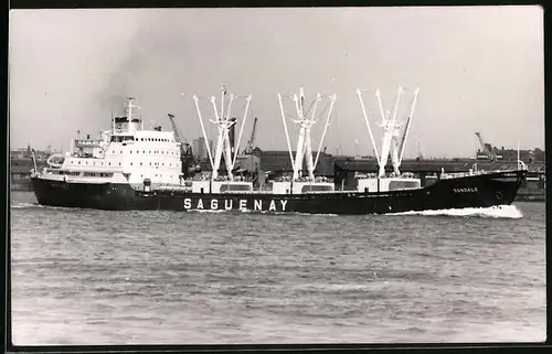 Fotografie Frachtschiff Sundale der Saguenay Reederei