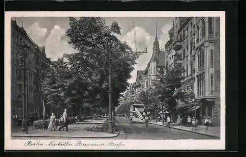 AK Berlin-Neukölln, Braunauer Strasse mit Omnibus