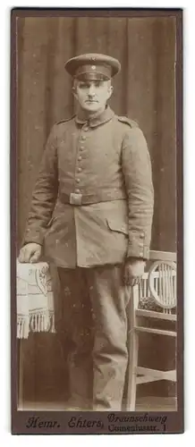 Fotografie Heinr. Ehlers, Braunschweig, Comeniusstr. 1, Portrait Soldat in Feldgrau Uniform Rgt. 86
