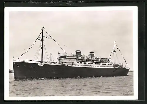 AK Passagierschiff St. Louis in Flaggengala