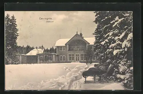 AK Carolagrün, Südfont eines Gebäudes im Winter