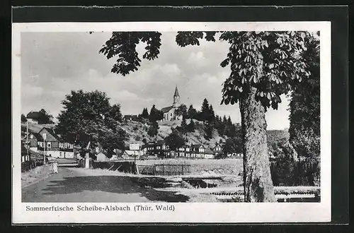 AK Scheibe-Alsbach /Thür. Wald, Strassenpartie mit Blick auf Kirche