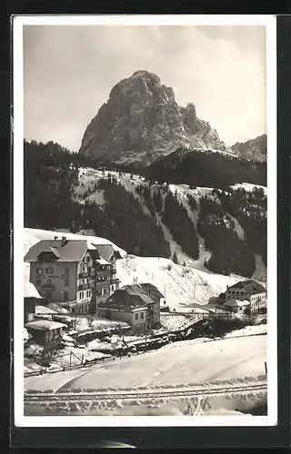 AK Selva, Blick auf das Hotel Grisi in den Dolomiten