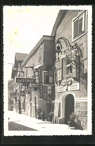 Foto-AK Sterzing, Strassenpartie am Gasthof Krone