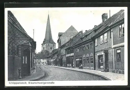 AK Schöppenstedt, Braunschweigerstrasse zur Kirche