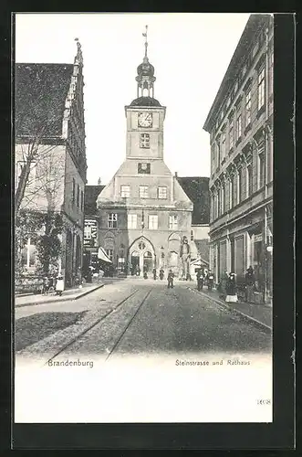 AK Brandenburg, Steinstrasse mit Geschäften und Rathaus
