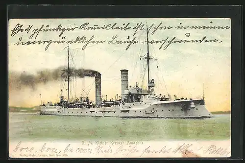 AK Kriegsschiff S. M. Amazone vor der Küste