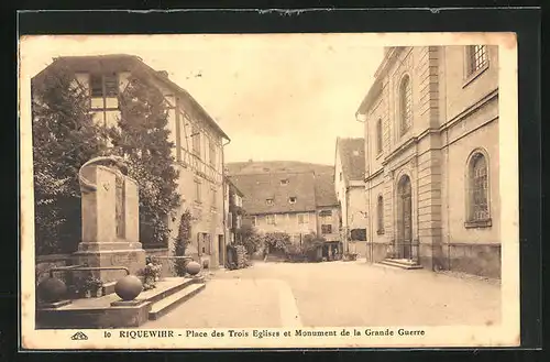 AK Riquewihr, Place des Trois Eglises et Monument de la Grande Guerre