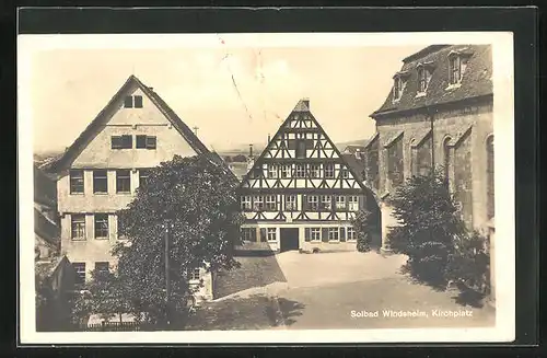 AK Windsheim, Kirchplatz mit Fachwerkhaus