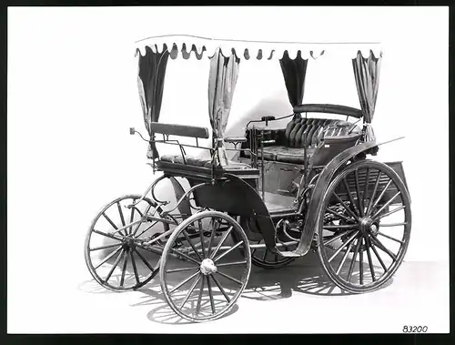 Archiv-Fotografie Auto Benz Vis-a-vis von 1893 mit Baldachin