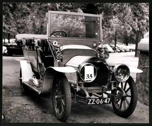 Archiv-Fotografie Auto, Automobil mit Laternen & Karbidlampen, Kfz-Kennzeichen Frankreich, Grossformat 27 x 22cm
