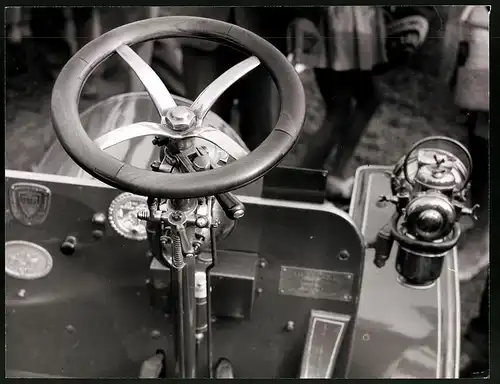 Archiv-Fotografie Auto - Automobil Detail Steuerung - Lenkrad, Grossformat 29 x 22cm