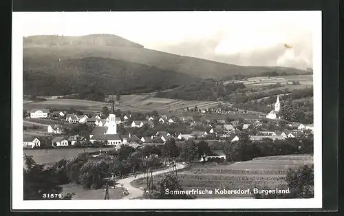 AK Kobersdorf, Ortsansicht mit Umgebung