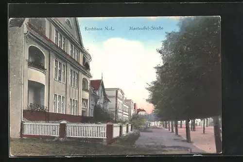 AK Kirchhain N.-L., Häuser entlang der Manteuffel-Strasse