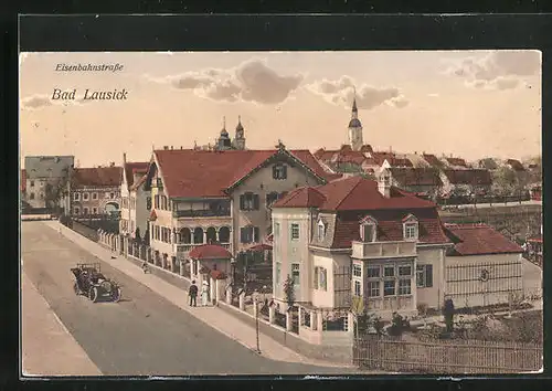 AK Bad Lausick, Eisenbahnstrasse mit Wohnhäusern