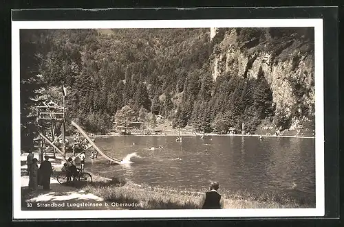 AK Oberaudorf, Strandbad Luegsteinsee mit Rutsche und Badegästen