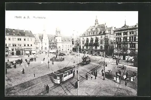 AK Halle a. S., Marktplatz mit Strassenbahnen