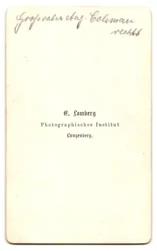 Fotografie E. Lomberg, Langenberg, junge Männer im modischen Anzug mit Fliege
