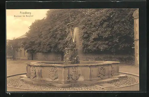 AK Friedberg, Brunnen im Burghof