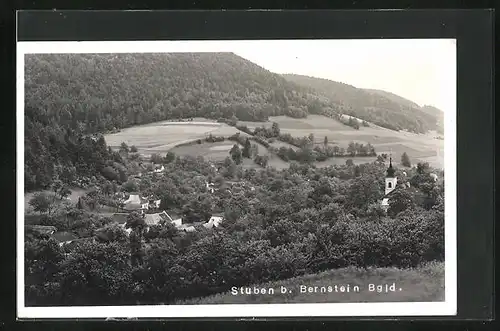 AK Stuben /Bernstein, Blick über den Ort, Kirchturm