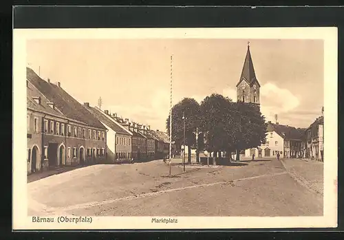 AK Bärnau /Oberpfalz, Marktplatz mit Kirche