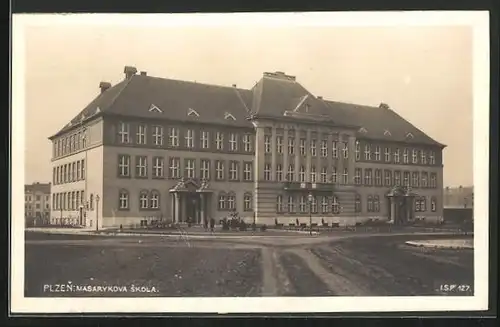 AK Plzen, Masarykova Skola