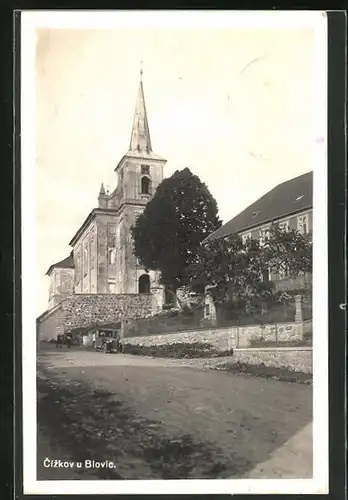 AK Cizkov u Blovic, Strassenpartie bei der Kirche