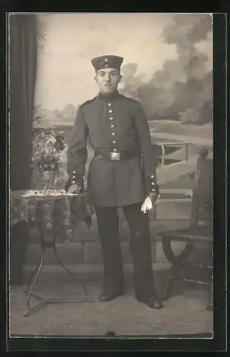 Foto-AK Soldat in Uniform, Uniformfoto