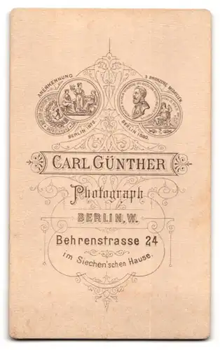 Fotografie Carl Günther, Berlin-W., Behrenstrasse 24, Portrait Kinderpaar in modischer Kleidung